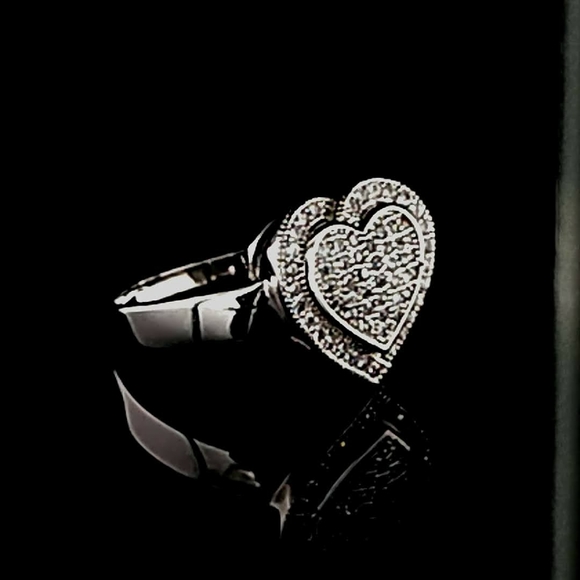 Ladies Heart Cluster Cocktail Ring - Picture 2 of 3